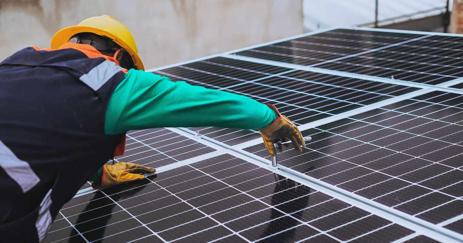 découvrez les différentes aides et subventions disponibles pour l'installation de systèmes photovoltaïques en france. maximisez votre investissement dans l'énergie solaire tout en réduisant votre empreinte carbone grâce à ces aides financières.