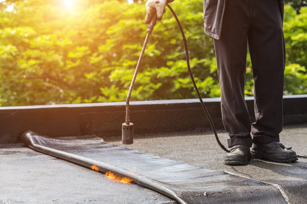 découvrez notre sélection de revêtements de toit de qualité supérieure, offrant durabilité et protection pour votre maison. idéaux pour toutes les constructions, nos matériaux sont conçus pour résister aux intempéries tout en améliorant l'esthétique de votre toiture. faites le bon choix pour votre toit dès aujourd'hui!