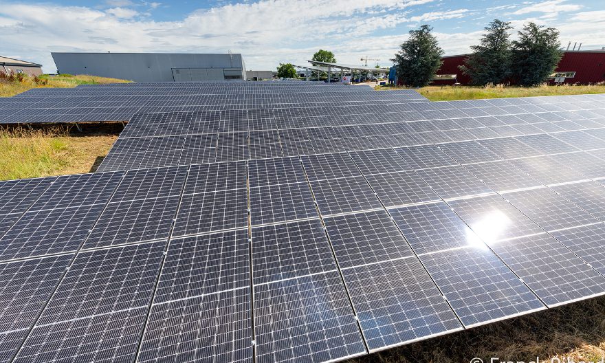 découvrez sma solar, un leader de l'innovation en énergie solaire. explorez nos solutions avancées qui transforment l'énergie solaire en une ressource accessible et durable pour un avenir plus vert.