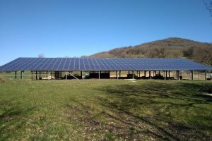 découvrez comment obtenir des subventions pour la construction de hangars photovoltaïques. maximisez votre investissement dans l'énergie solaire tout en bénéficiant d'aides financières pour vos projets agricoles ou industriels.