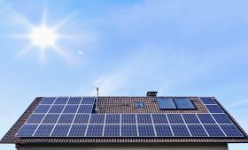 découvrez les avantages des toitures photovoltaïques, une solution innovante et écologique pour produire de l'électricité tout en préservant l'environnement. transformez votre toit en source d'énergie renouvelable et réduisez vos factures d'électricité.