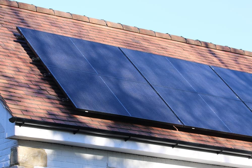 découvrez les meilleures options de financement pour l'installation de panneaux photovoltaïques. profitez d'aides financières, de crédits d'impôt et de subventions pour rendre votre projet solaire accessible et rentable. transformez votre maison en productrice d'énergie tout en réduisant vos factures d'électricité.