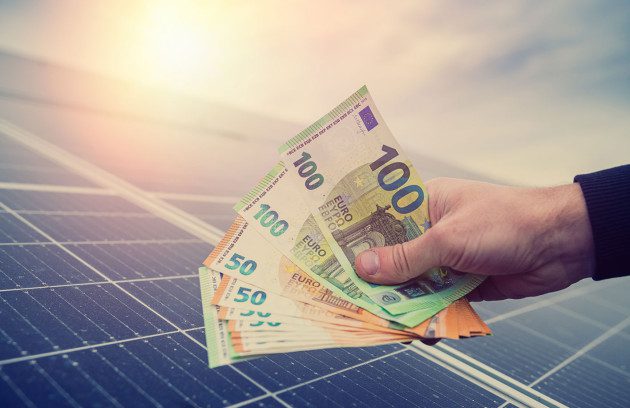 découvrez tout ce qu'il faut savoir sur le coût d'installation des panneaux solaires en france. comparez les prix, les aides disponibles et les facteurs influençant le budget pour bénéficier d'une énergie renouvelable et réaliser des économies sur vos factures.