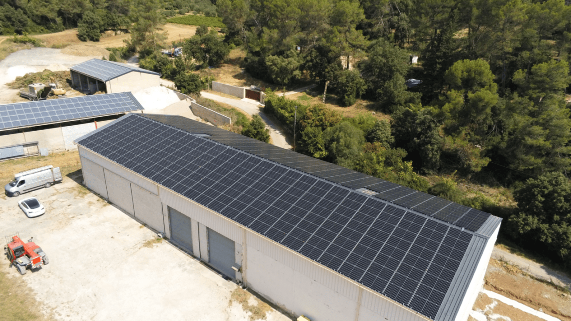obtenez votre certification pour les hangars photovoltaïques et contribuez à une énergie durable. découvrez les exigences, les avantages et comment certifier vos installations pour une performance optimale.