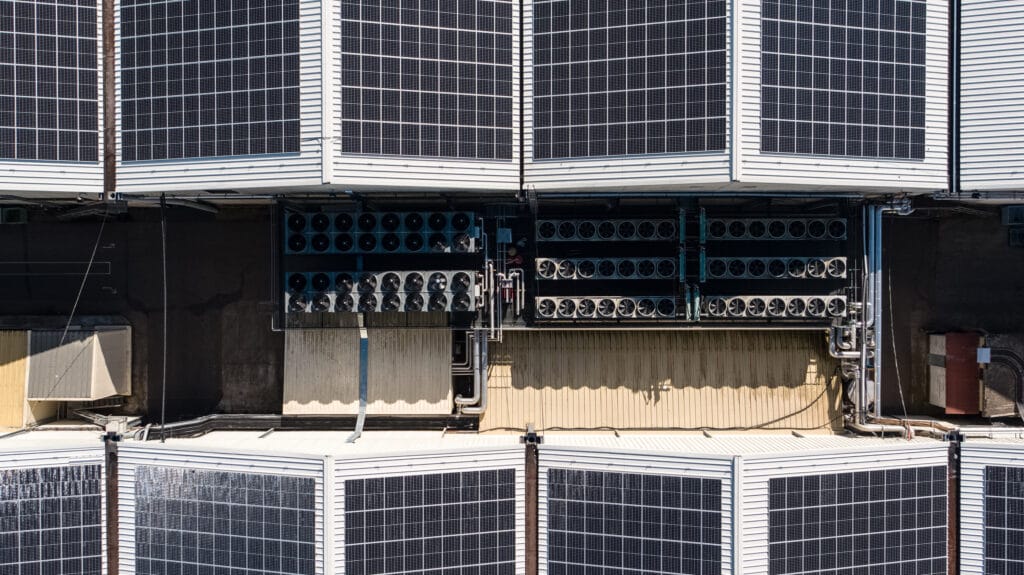 découvrez roi hangar agricole pv, votre expert en solutions de hangars agricoles photovoltaïques. profitez de structures durables et écologiques pour optimiser vos pratiques agricoles tout en préservant l'environnement.