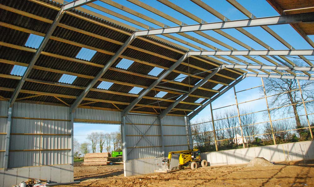 découvrez notre gamme de hangars en béton, conçus pour optimiser l'énergie et garantir une durabilité exceptionnelle. idéals pour le stockage et les activités industrielles, ces structures allient robustesse et performance énergétique.