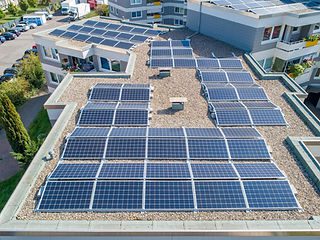 découvrez comment les hangars photovoltaïques contribuent au succès énergétique durable. optimisez vos espaces en alliant performance économique et respect de l'environnement grâce à cette solution innovante.