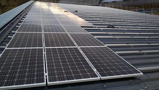 découvrez notre programme de certification pour hangars photovoltaïques, garantissant des installations conformes aux normes. optimisez votre espace tout en contribuant à la transition énergétique avec des solutions durables et performantes.