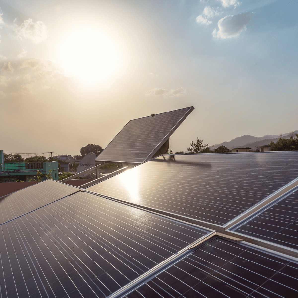 découvrez les avantages fiscaux liés à l'installation de hangars photovoltaïques. profitez d'aides financières, de réductions d'impôts et d'autres incitations pour rentabiliser votre investissement tout en contribuant à une énergie durable.