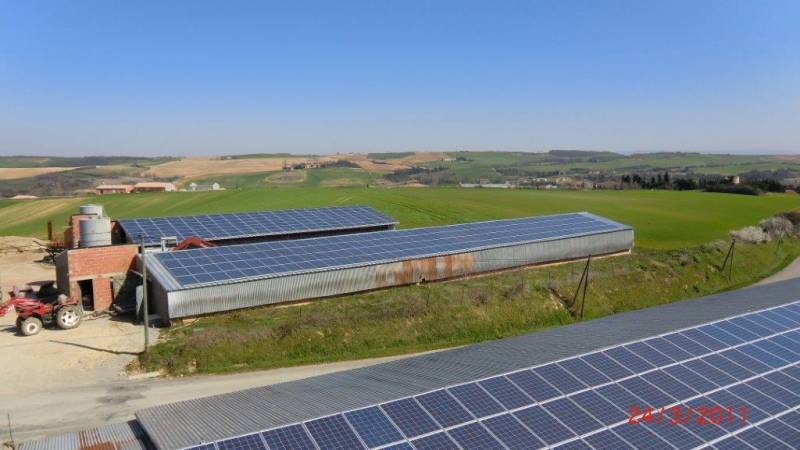 découvrez les matériaux essentiels pour la construction de hangars photovoltaïques, alliant durabilité et performance énergétique. optimisez votre espace tout en contribuant à une énergie renouvelable efficace.