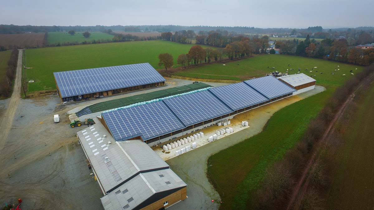 découvrez les avantages des régions propices à l'installation de hangars photovoltaïques. apprenez comment ces infrastructures favorisent la production d'énergie renouvelable et soutiennent le développement durable dans les différentes zones géographiques.