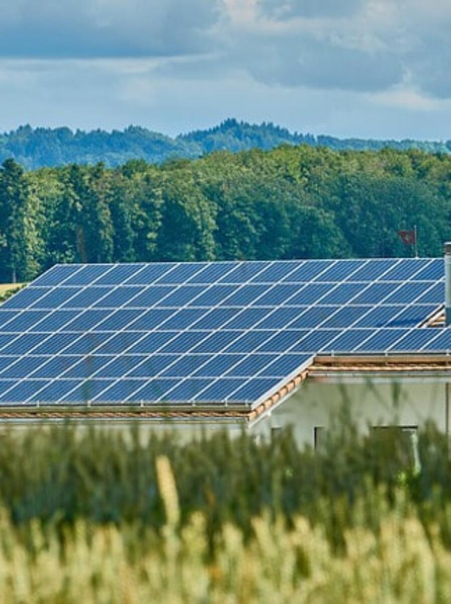 découvrez les technologies photovoltaïques, des solutions innovantes pour la production d'énergie solaire. apprenez comment ces systèmes convertissent la lumière du soleil en électricité, contribuant à un avenir durable et à la transition énergétique.