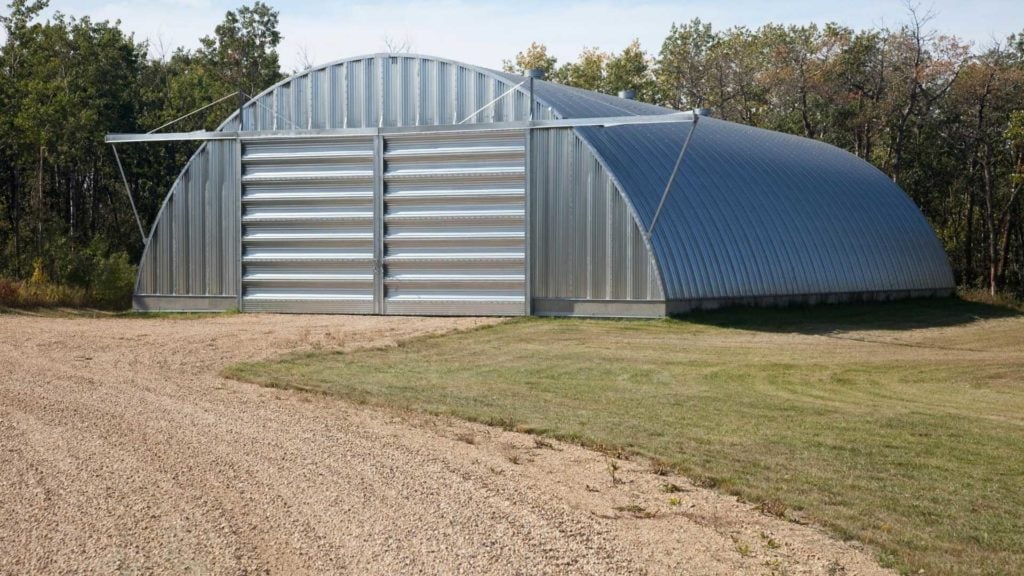 découvrez les nombreux avantages d'un hangar agricole : optimisation de l'espace de stockage, protection des équipements et des récoltes, et amélioration de l'efficacité des opérations agricoles. explorez comment un hangar peut transformer votre exploitation et faciliter votre travail quotidien.