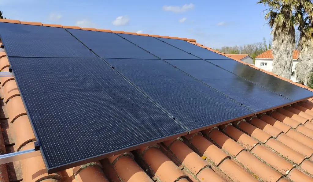 découvrez les nouvelles aides photovoltaïques disponibles en 2025 pour vous aider à financer vos projets d'énergie solaire. optimisez votre accès aux subventions et réduisez vos coûts d'installation grâce à des solutions adaptées. informez-vous dès maintenant sur les opportunités pour une transition énergétique réussie.