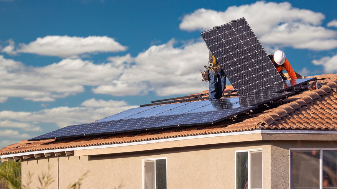 découvrez les différentes aides photovoltaïques disponibles pour optimiser l'installation de panneaux solaires. profitez de subventions, crédits d'impôt et prêts pour réduire vos coûts et contribuer à la transition énergétique.