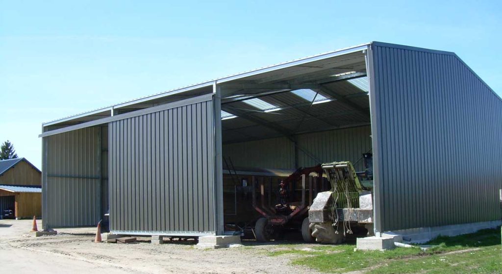 découvrez les nombreux avantages des hangars agricoles, une solution idéale pour optimiser le stockage et la protection de vos équipements et récoltes. idéaux pour améliorer l'efficacité de votre exploitation, ces structures offrent durabilité, flexibilité d'utilisation et sécurité tout en réduisant les coûts d'entretien.