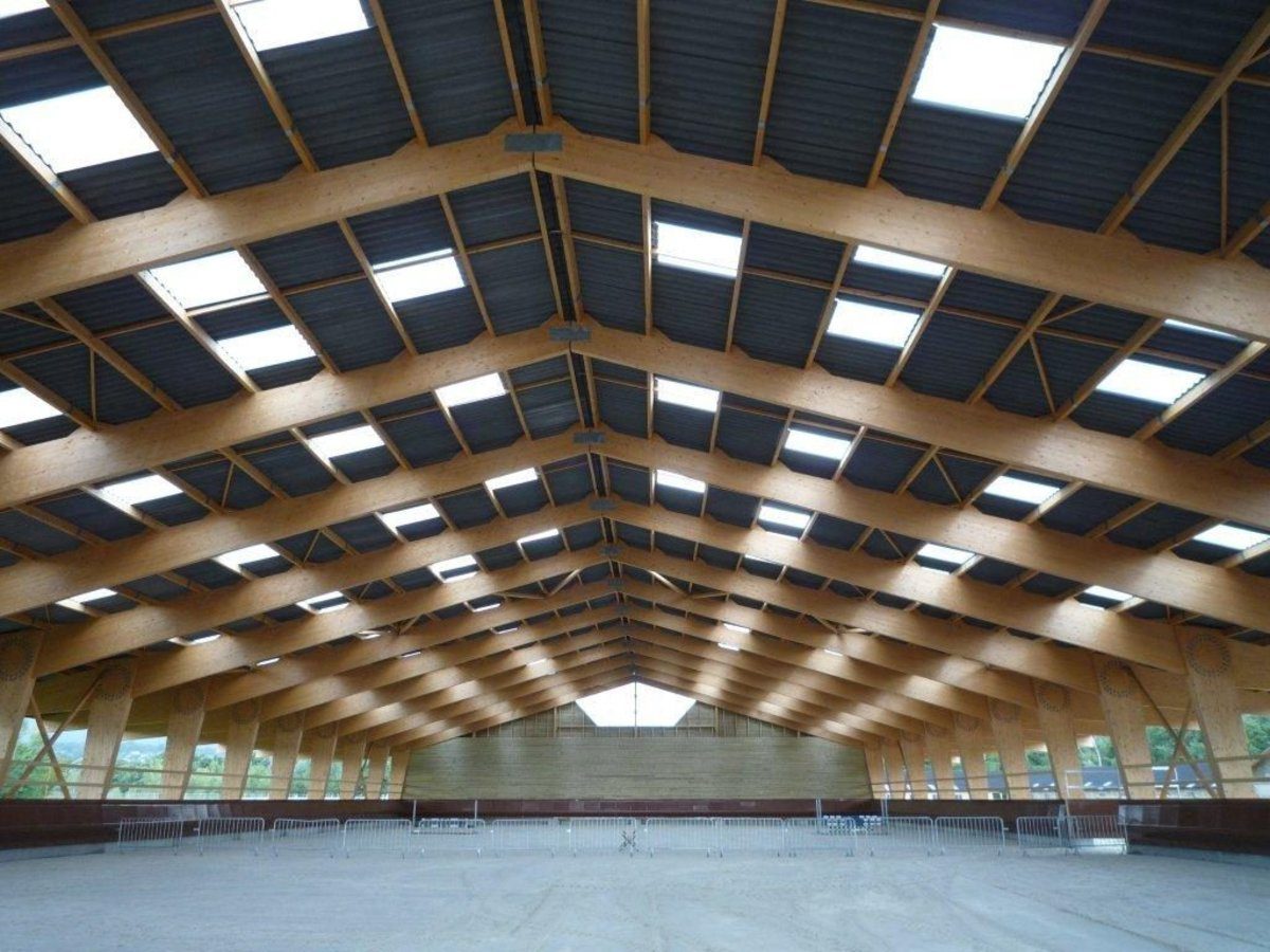 découvrez comment transformer un bâtiment agricole en habitation durable, alliant confort moderne et respect de l'environnement. explorez des idées innovantes de reconversion, des techniques écologiques et des conseils pratiques pour vivre en harmonie avec la nature tout en préservant l'authenticité du lieu.