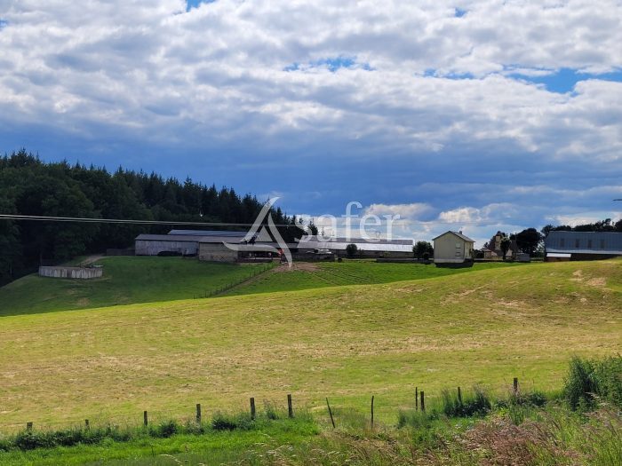 découvrez comment les bâtiments agricoles photovoltaïques dans le cantal transforment l'agriculture en alliant efficacité énergétique et durabilité. profitez d'un aperçu des avantages d'intégrer des panneaux solaires sur vos structures agricoles.