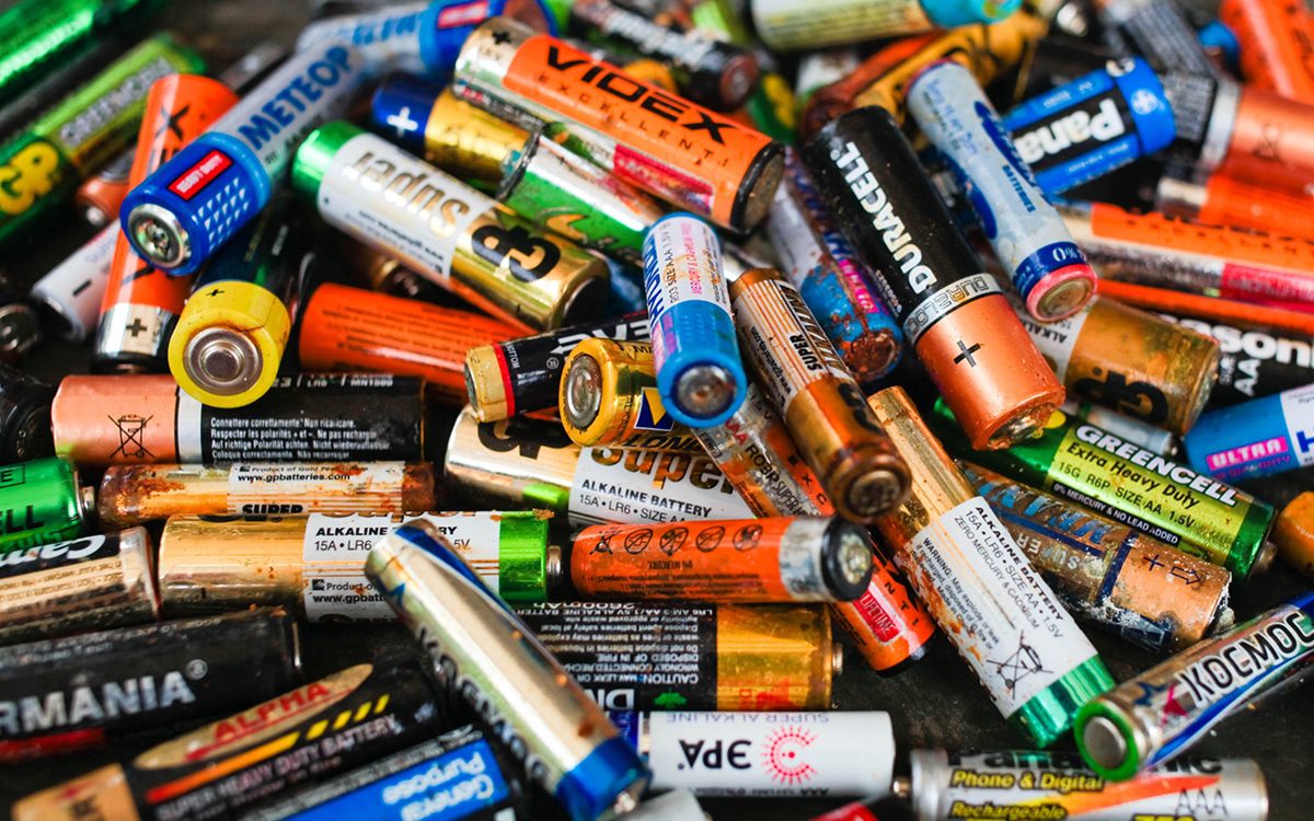 découvrez les batteries écologiques : une alternative durable et respectueuse de l'environnement pour alimenter vos appareils tout en réduisant votre empreinte carbone.