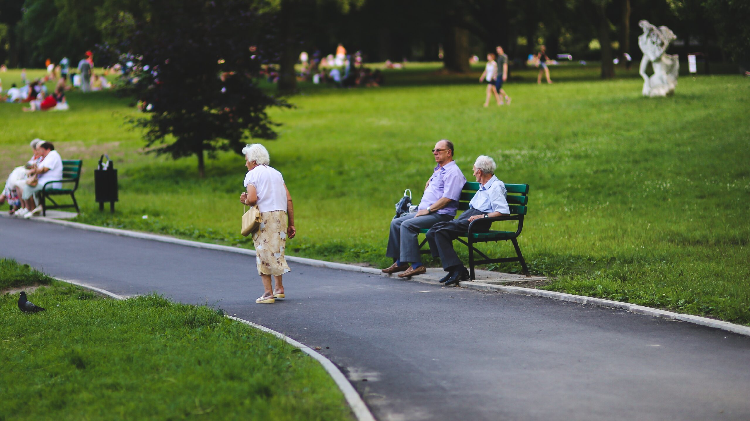 découvrez les nombreux bénéfices des espaces verts urbains : amélioration de la qualité de l'air, bien-être mental, promotion de la biodiversité et vitalité communautaire. plongez dans l'importance de la nature en milieu urbain et son impact positif sur la vie quotidienne.