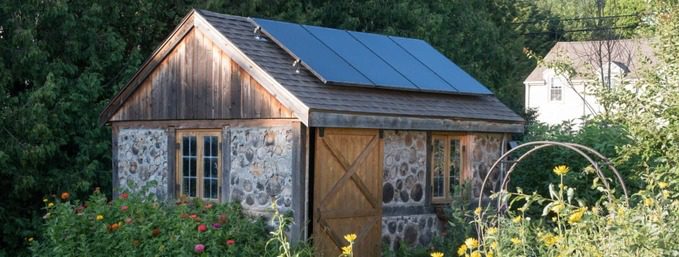 découvrez nos cabanons photovoltaïques innovants, conçus pour allier confort et éco-responsabilité. idéaux pour stocker votre matériel tout en produisant votre propre énergie renouvelable, nos cabanons s'intègrent harmonieusement dans votre jardin. optez pour une solution pratique et durable qui valorise votre espace extérieur.