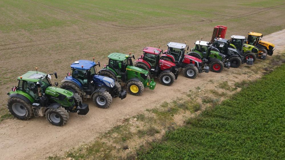 découvrez notre comparatif détaillé des solutions d'éclairage pour les fermes agricoles lumineuses. optimisez la croissance de vos cultures grâce à des technologies innovantes et adaptées à vos besoins. éclairez vos choix avec des conseils d'experts et des analyses approfondies.