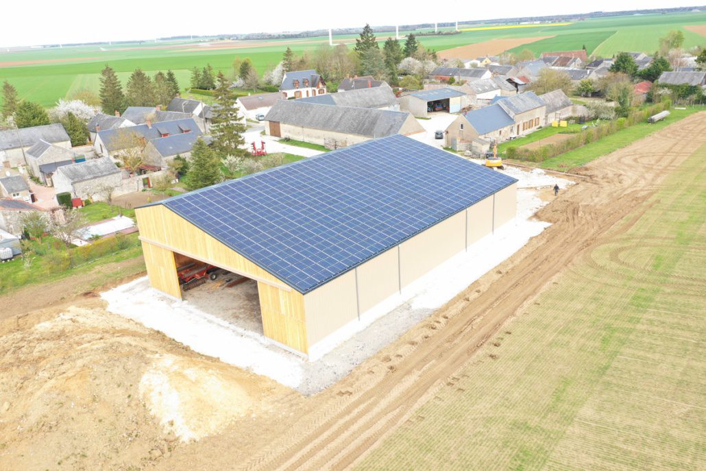 découvrez notre comparatif complet des hangars photovoltaïques : analyse des performances, des coûts et des avantages pour vous aider à choisir la solution énergétique idéale pour votre entreprise. optimizez votre investissement avec des informations détaillées et des conseils d'experts.