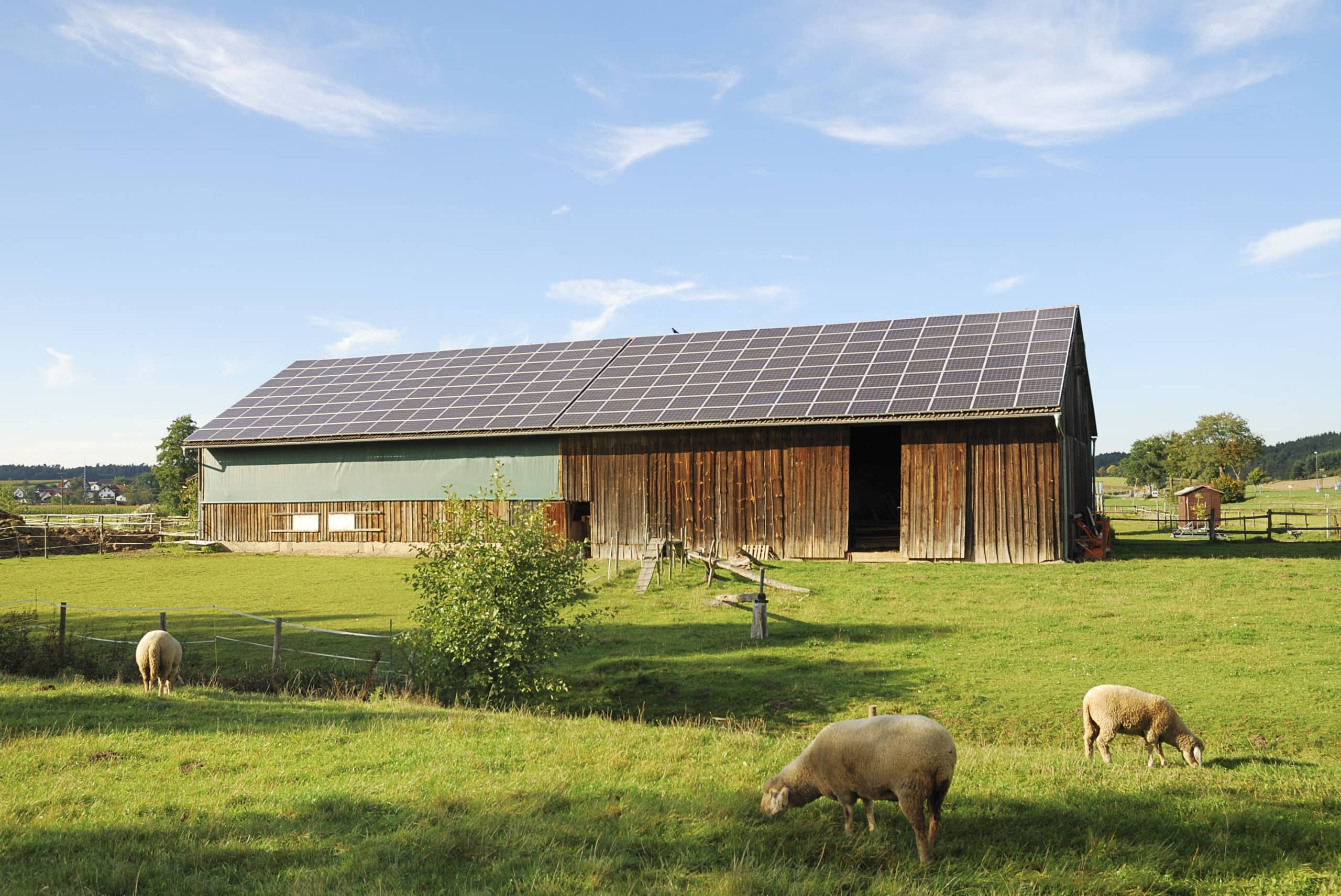 découvrez notre comparatif des hangars photovoltaïques gratuits, une ressource essentielle pour sélectionner la solution idéale parmi les différentes options disponibles. évaluez les caractéristiques, avantages et prix pour optimiser votre investissement en énergie solaire.