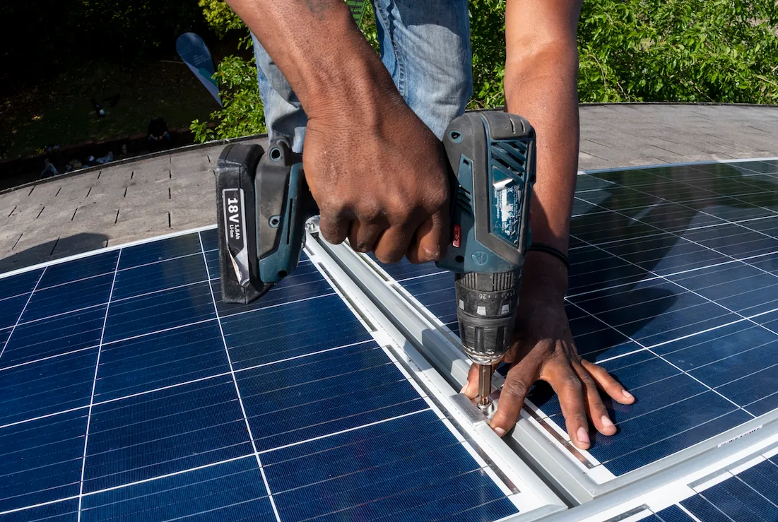 découvrez notre comparatif détaillé des opérateurs solaires pour vous aider à choisir le meilleur fournisseur d'énergie solaire. analyse des services, tarifs, et avis clients afin de maximiser votre investissement dans l'énergie renouvelable.