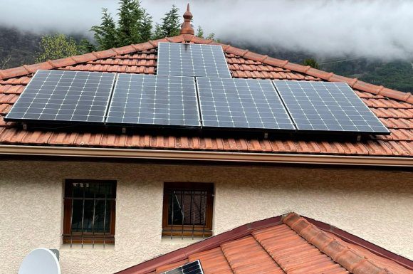 découvrez les avantages de la construction photovoltaïque : une solution écologique et économique pour produire de l'énergie renouvelable. explorez les techniques innovantes et les bénéfices d'installer des panneaux solaires sur vos bâtiments.