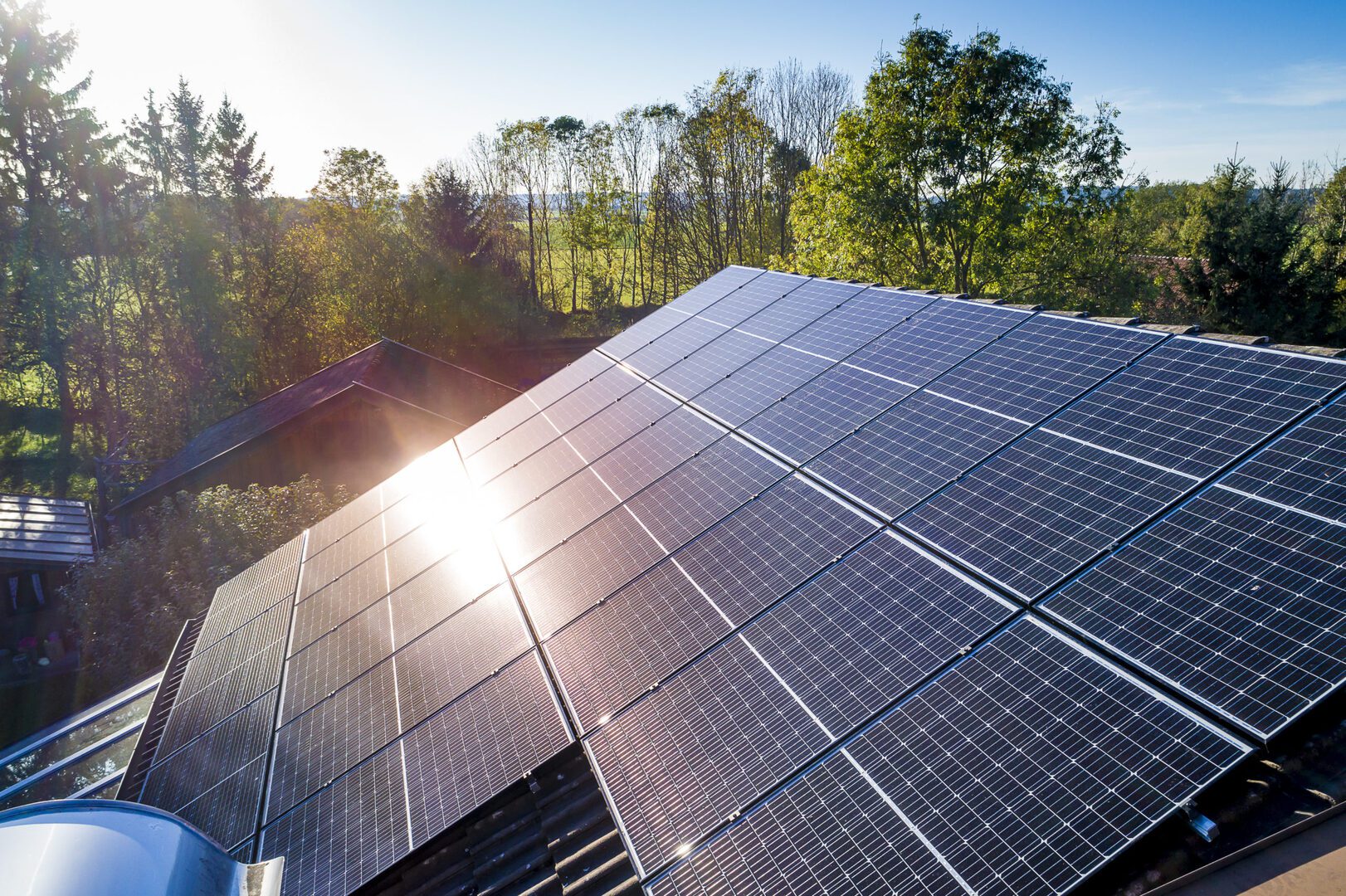 découvrez tout ce qu'il faut savoir sur le coût d'achat et d'installation d'un terrain photovoltaïque. comparez les prix, explorez les aides financières disponibles et optimisez votre investissement dans les énergies renouvelables.
