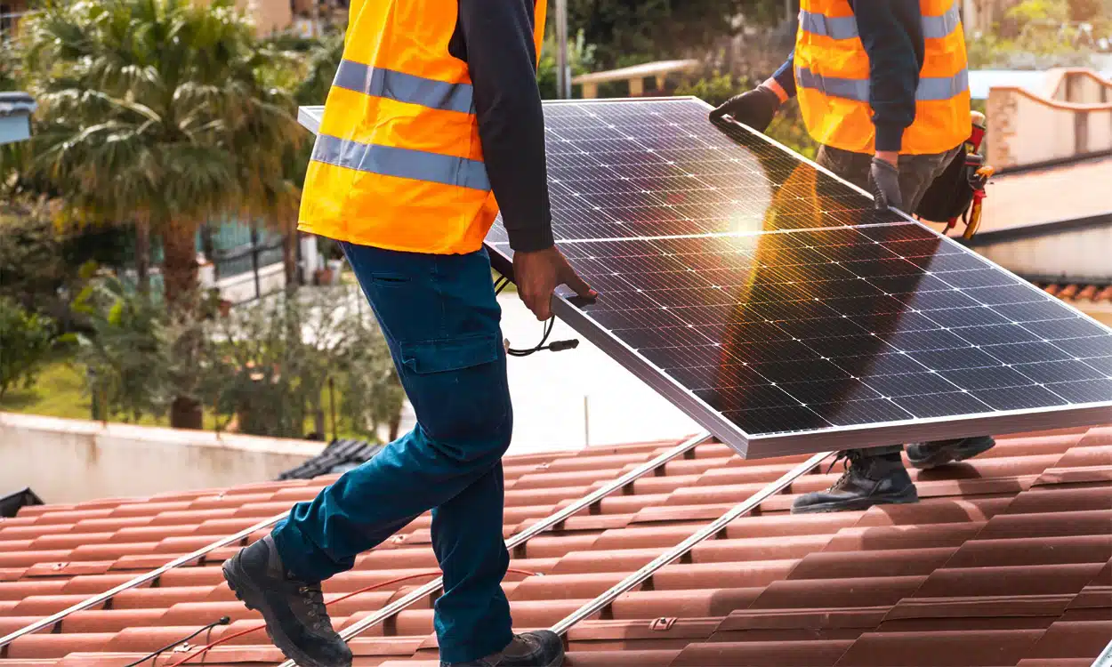 découvrez comment bénéficier du crédit d'impôt pour l'installation de panneaux photovoltaïques. optimisez vos économies d'énergie tout en contribuant à la transition écologique grâce à des aides fiscales avantageuses.