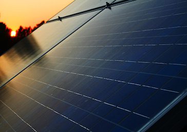 découvrez les enjeux de la fiscalité pour les hangars photovoltaïques : optimisez vos investissements grâce à des conseils d'experts sur les aides, crédits d'impôt et réglementations en vigueur.