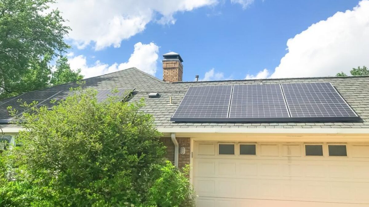 découvrez notre service de garage gratuit pour l'installation de panneaux solaires. profitez d'une solution écologique et économique pour vos besoins énergétiques, tout en bénéficiant d'une expertise professionnelle et d'un accompagnement personnalisé.