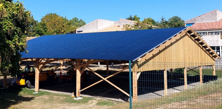 découvrez les avantages d'un hangar photovoltaïque, une solution innovante et écologique pour produire de l'énergie solaire tout en protégeant vos matériaux et équipements. optimisez votre espace et réduisez vos coûts énergétiques avec cette installation durable.