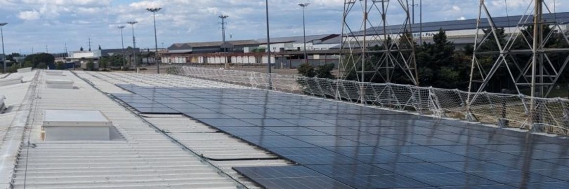 découvrez comment un hangar photovoltaïque peut garantir votre autonomie énergétique tout en réduisant vos coûts d'électricité. optez pour une solution durable et écologique avec nos systèmes d'énergie solaire adaptés à vos besoins.