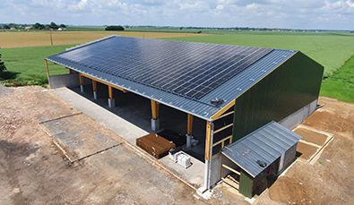 découvrez comment l'installation de hangars photovoltaïques peut générer des revenus supplémentaires pour les exploitations agricoles, tout en optimisant l'utilisation des surfaces. explorez les avantages économiques et environnementaux d'allier agriculture et énergie solaire.