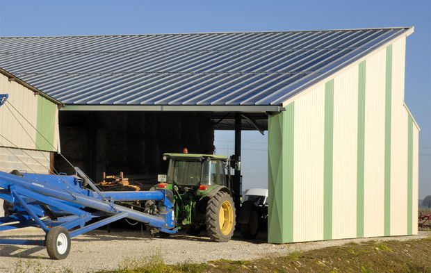 découvrez nos hangars agricoles écologiques, conçus pour allier performance et respect de l'environnement. optez pour des structures durables qui soutiennent une agriculture moderne tout en préservant la nature. idéal pour les agriculteurs soucieux de leur impact écologique.