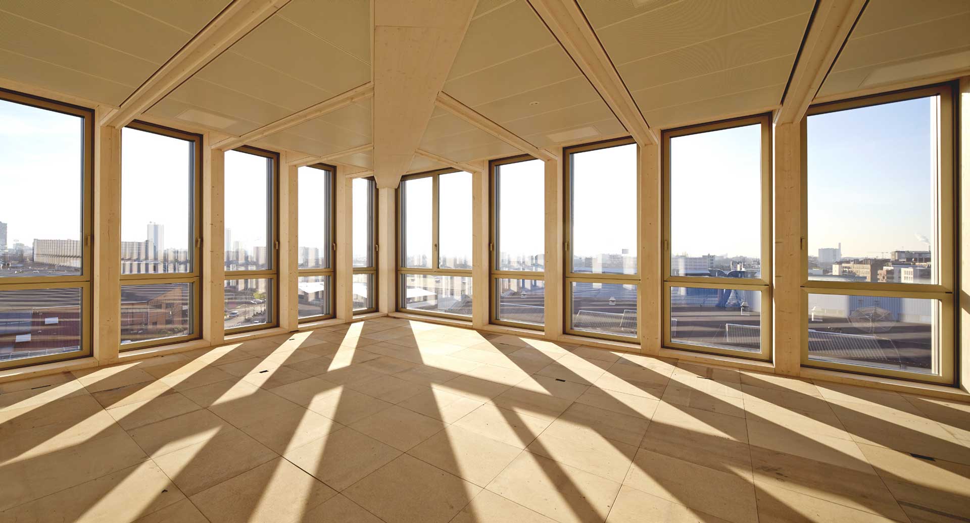 découvrez comment l'infrastructure en bois révolutionne le secteur de la construction. alliant durabilité, esthétique et performance, cette approche innovante transforme notre façon de bâtir des logements et des espaces de travail, tout en respectant l'environnement.