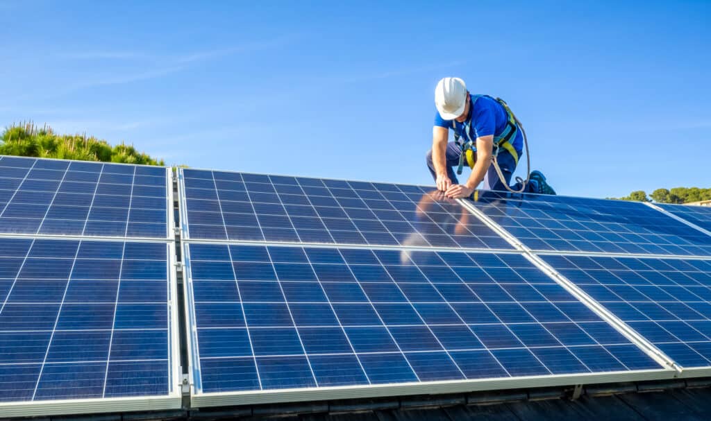 découvrez notre service d'installation de panneaux solaires, une solution écologique et économique pour votre maison. profitez d'une énergie renouvelable, réduisez vos factures d'électricité et augmentez la valeur de votre propriété grâce à notre expertise et notre accompagnement personnalisé.