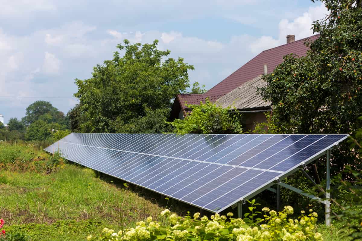 découvrez les avantages de l'installation de panneaux solaires pour votre maison. économisez sur vos factures d'énergie, contribuez à la protection de l'environnement et augmentez la valeur de votre propriété grâce à des solutions d'énergie renouvelable adaptées à vos besoins.
