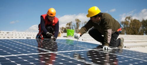 découvrez notre kit photovoltaïque agricole, conçu pour optimiser la production d'énergie sur votre exploitation. profitez d'une solution écologique et économique pour alimenter vos équipements, réduire vos factures d'électricité et contribuer à un avenir durable.