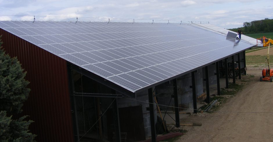découvrez notre service de location de toitures photovoltaïques pour produire votre propre énergie renouvelable. profitez d'une solution économique et écologique pour réduire votre facture d'électricité tout en contribuant à la transition énergétique. contactez-nous dès aujourd'hui pour en savoir plus.