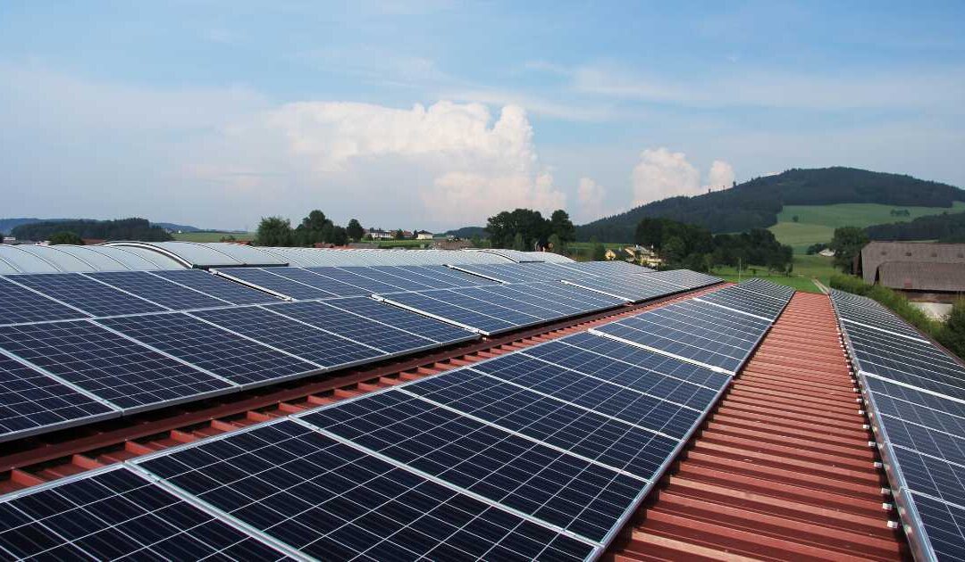 découvrez notre service de location de toitures photovoltaïques, vous permettant de produire votre propre électricité verte tout en réduisant vos factures énergétiques. profitez d'une solution rentable et écologique pour une énergie durable.