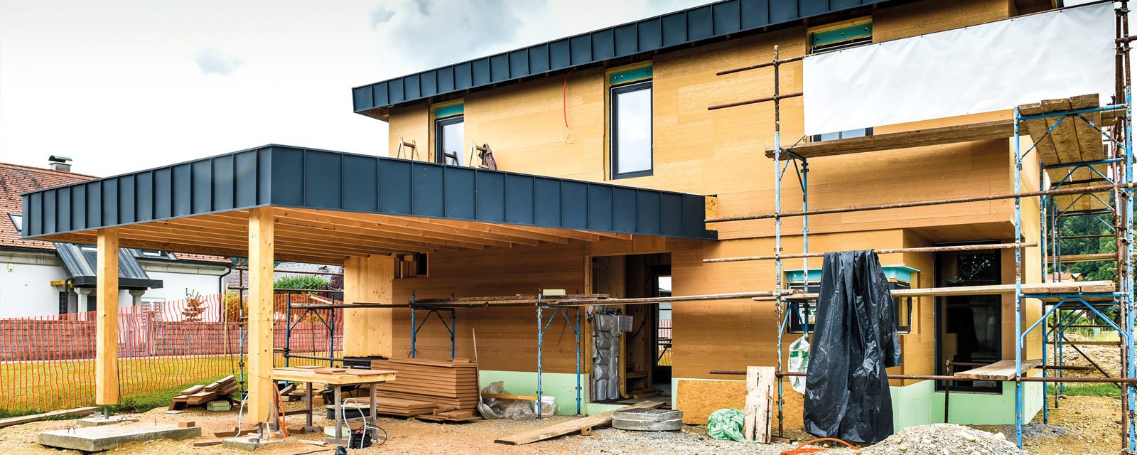 découvrez les maisons passives, des habitats conçus pour maximiser l'efficacité énergétique tout en offrant un confort de vie optimal. apprenez sur les matériaux durables, les technologies innovantes et les avantages écologiques qui font de ces maisons un choix idéal pour un futur durable.