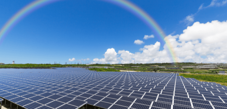 découvrez comment la météo influence les performances de vos installations photovoltaïques. informez-vous sur les facteurs météorologiques clés qui impactent la production d'énergie solaire et optimisez l'efficacité de vos panneaux solaires.