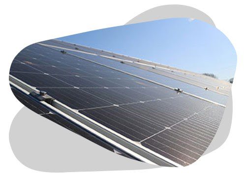 découvrez comment la météo influence les performances des installations photovoltaïques. apprenez à optimiser votre production d'énergie solaire en tenant compte des conditions climatiques, des prévisions météo et des innovations technologiques.