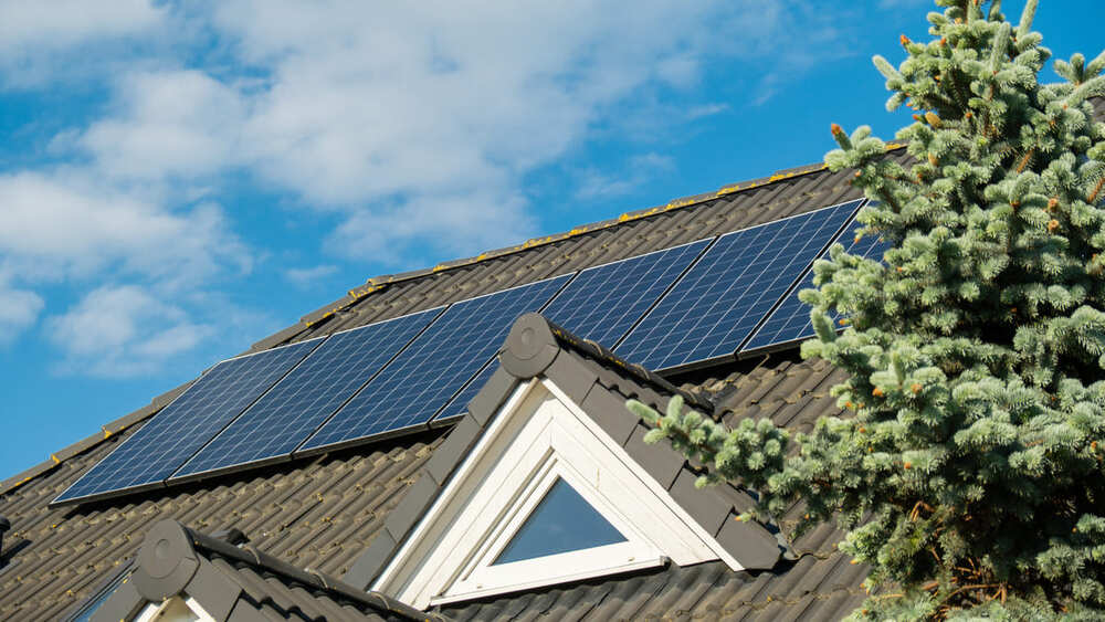découvrez comment la météo influence les performances des panneaux photovoltaïques. analysez les conditions climatiques idéales pour maximiser votre production d'énergie solaire et optimisez votre investissement grâce à nos conseils pratiques.