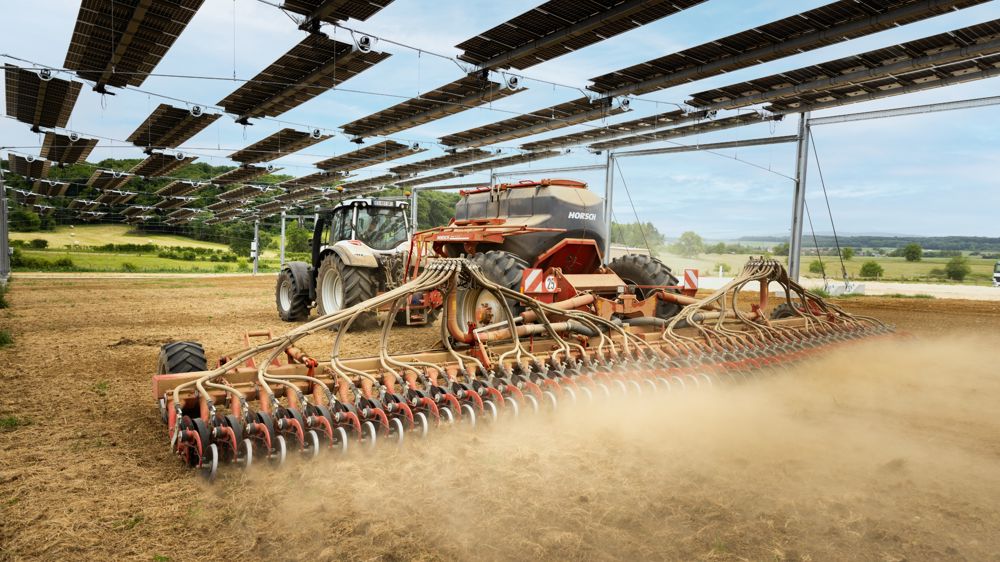 découvrez comment les panneaux photovoltaïques agricoles transforment l'agriculture durable en combinant production d'énergie et cultures. optimisez votre exploitation avec des solutions photovoltaïques innovantes et respectueuses de l'environnement.