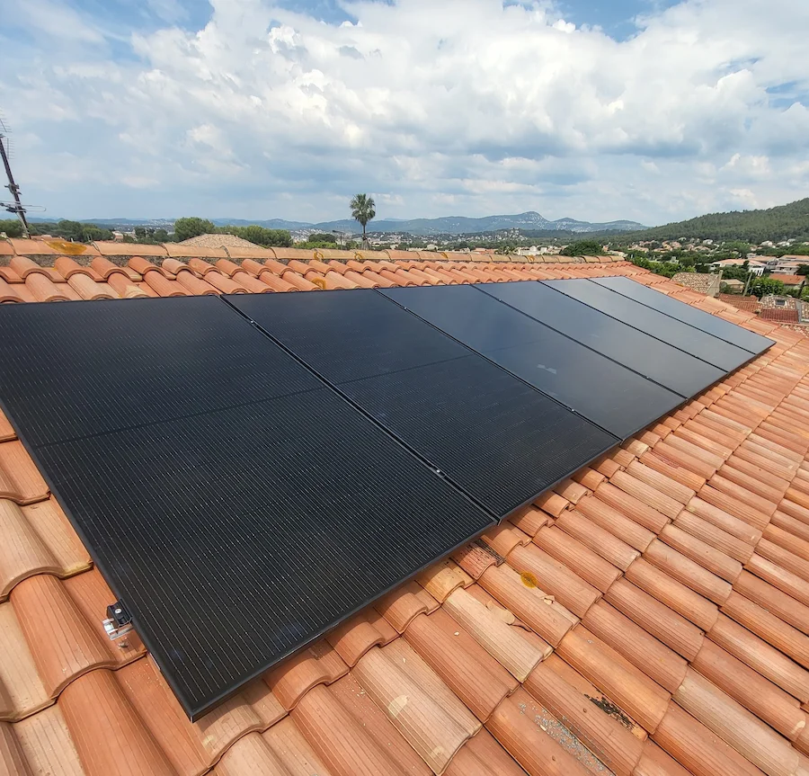 découvrez nos panneaux solaires performants, conçus pour maximiser votre production d'énergie tout en réduisant vos factures d'électricité. optez pour une solution écologique et économique qui respecte l'environnement et contribue à la transition énergétique.